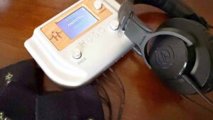 HUSO 3 headphones and pads
